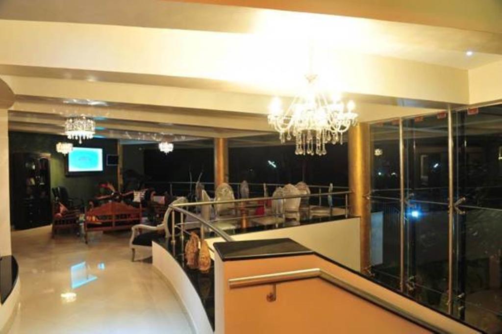 United 21 Emerald Goa Varca